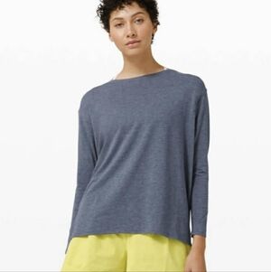 Lululemon Back In Action Long Sleeve - Sz 2
